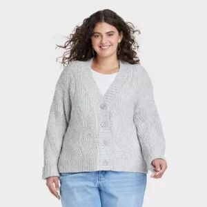 Universal Thread Light Gray Chunky Knit Button Cardigan